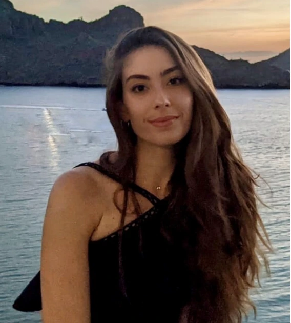 Macarena Llamas Molina